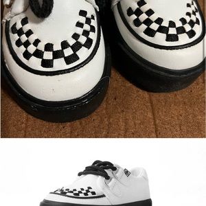 Kids black and white Tuk creepers